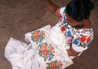 Belén Segura Aguilar, Bordados