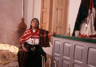 María Meza Girón, Textiles